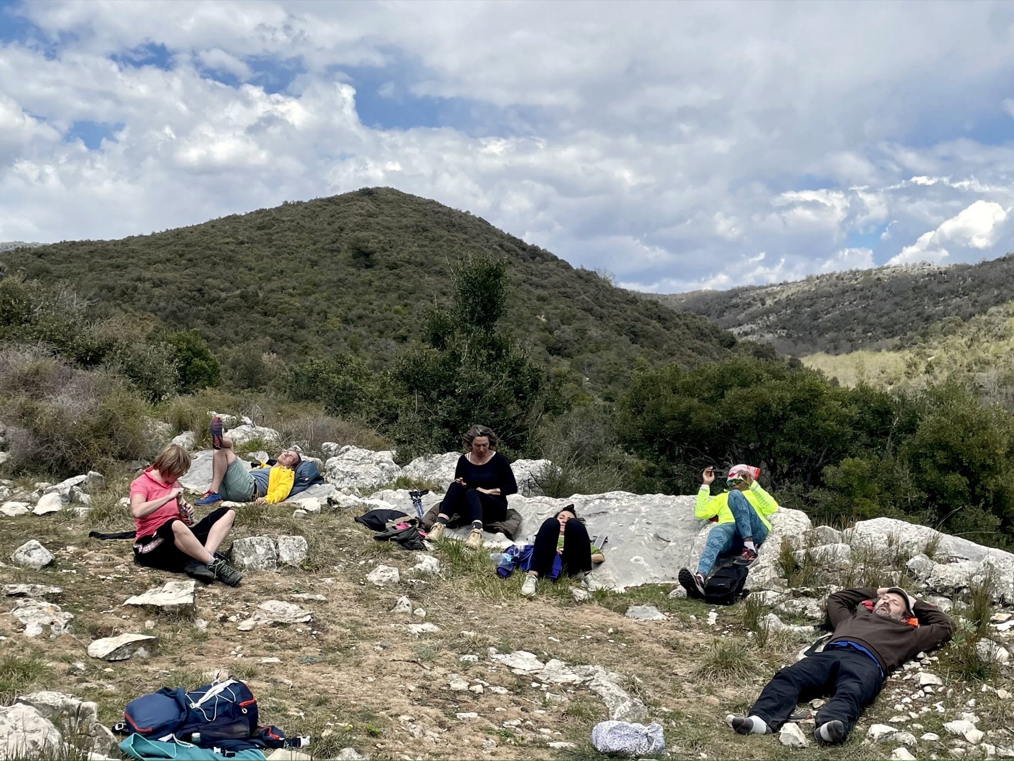Randonnée sur les hauteurs de Saint-Jeannet, vue panoramique sur la Côte d’Azur