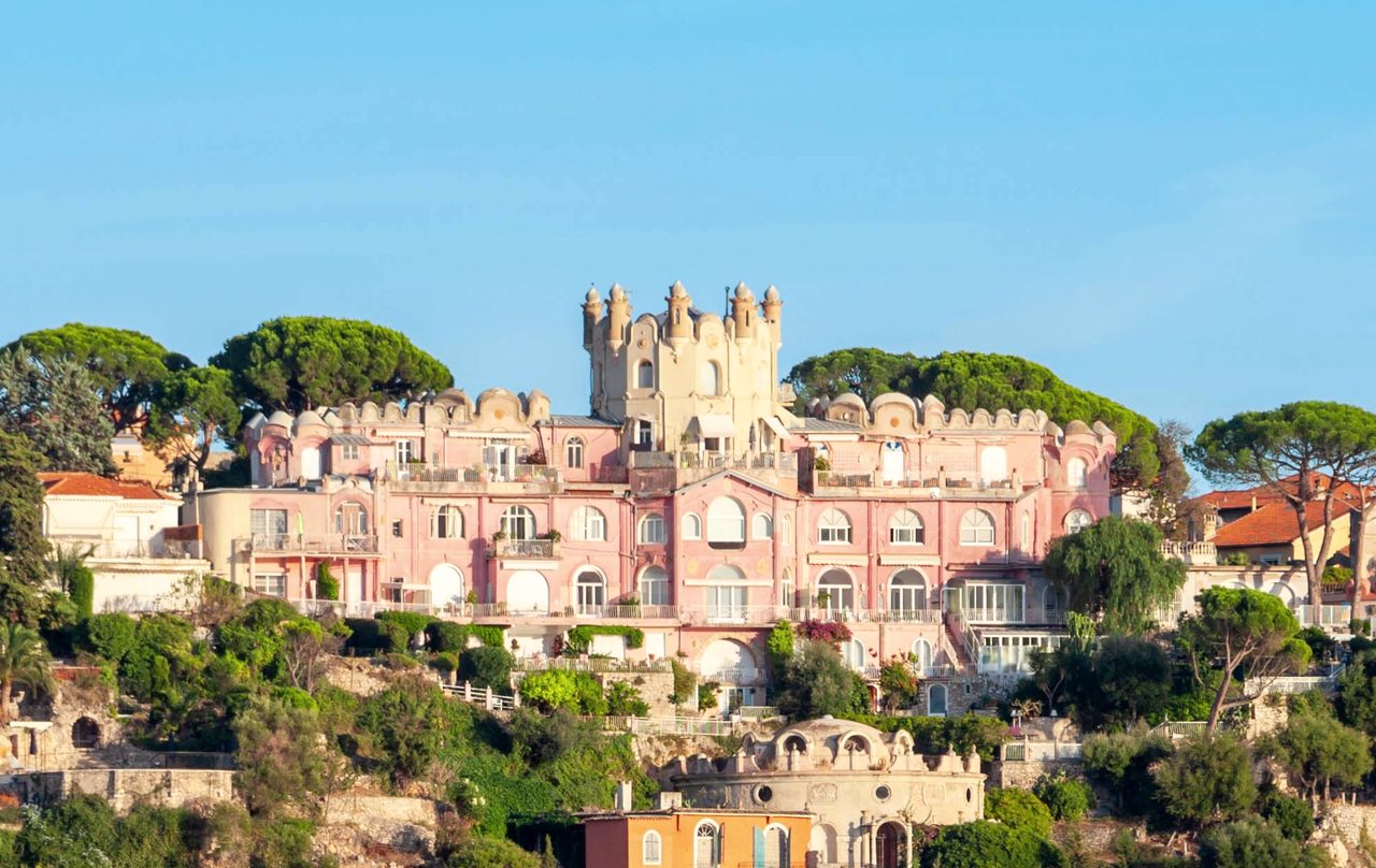 Das Château de l’Anglais über der Bucht von Nizza